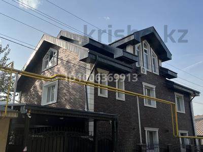 Отдельный дом · 4 комнаты · 393.4 м², мкр Коктобе 152 за 5 млн 〒 в Алматы, Медеуский р-н