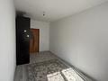 2-комнатная квартира · 52 м² · 4/5 этаж, мкр Аксай-1А 10A за 300 000 ₸ в Алматы, Ауэзовский р-н — фото 7