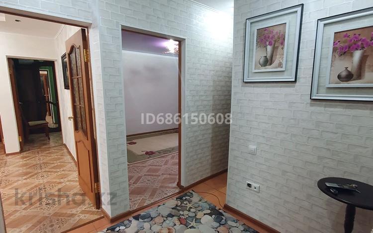 5-бөлмелі пәтер · 90 м² · 1/5 қабат, 4 13а, бағасы: 32 млн ₸ в Талдыкоргане, мкр Жастар — фото 4