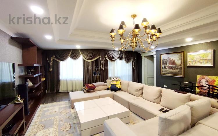 10-комнатная квартира · 467.5 м² · 1/5 этаж, Ходжанова 10 — Аль Фараби за 750 млн 〒 в Алматы, Бостандыкский р-н — фото 5