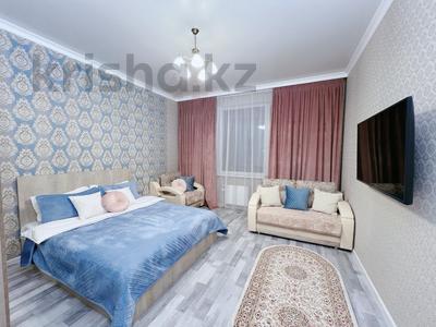 1-бөлмелі пәтер · 46 м² · 3 қабат, Мухамедханова 4a — ТРЦ Ханшатыр, ТРЦ Сарыарка, бағасы: 16 000 ₸ в Астане, Нура р-н