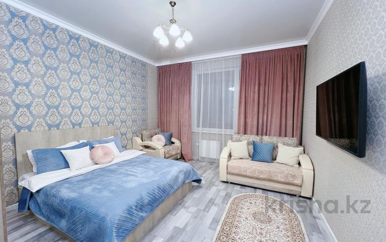 1-бөлмелі пәтер · 46 м² · 3 қабат, Мухамедханова 4a — ТРЦ Ханшатыр, ТРЦ Сарыарка, бағасы: 16 000 ₸ в Астане, Нура р-н — фото 4