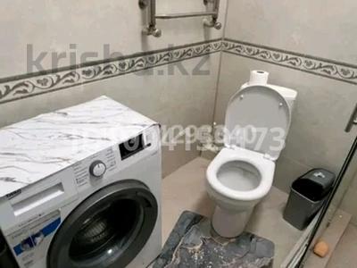 2-бөлмелі пәтер · 45 м² · 3/13 қабат, Макатаева 127/11, бағасы: 3 000 〒 в Алматы, Бостандыкский р-н