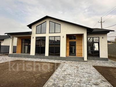 Отдельный дом · 4 комнаты · 153 м² · 5.3 сот., мкр Думан-2 25 — Майлина за 87 млн 〒 в Алматы, Медеуский р-н