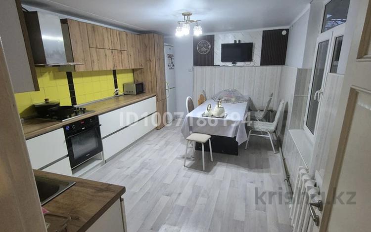 Часть дома · 5 комнат · 150 м² · 8 сот., Тәуелсіздік 85 за 80 млн ₸ в Абай — фото 37