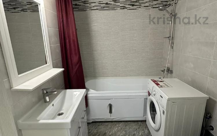 1-комнатная квартира · 37 м² · 10/24 этаж, Кабанбай батыр 48/5 за 26.5 млн ₸ в Астане, Есильский р-н — фото 2