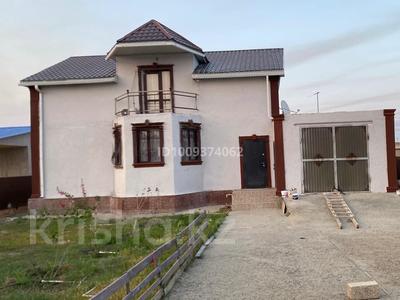 Отдельный дом · 5 комнат · 240 м², мкр Байтак-2, 20 7 за 350 000 〒 в Атырау