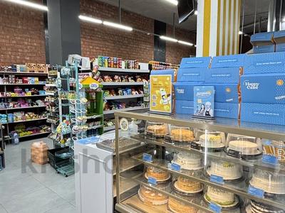 Еркін, кеңселер, дүкендер мен бутиктер · 200 м², бағасы: 1.4 млн ₸ в Астане, Есильский р-н