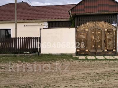 Отдельный дом • 3 комнаты • 110 м² • 40 сот., Гагарина 4 за 40 млн 〒 в Уральске