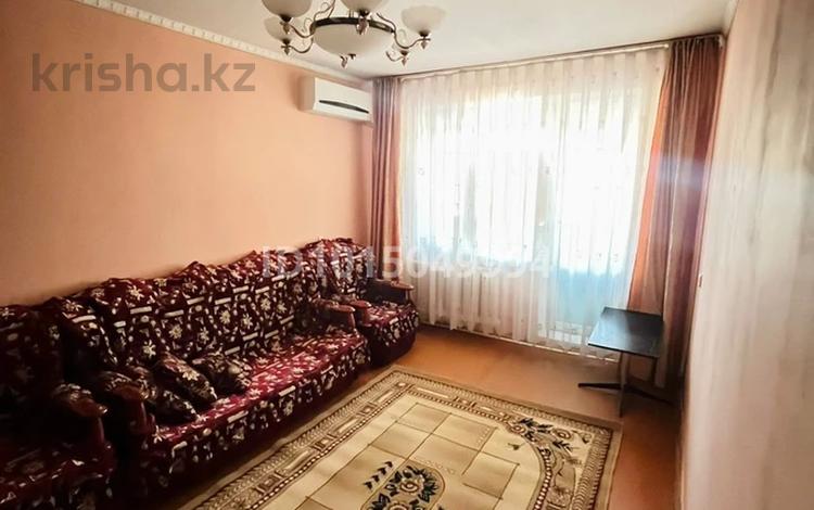 1-комнатная квартира · 35 м² · 9/9 этаж, мкр 8, Братьев Жубановых 302 за 110 000 ₸ в Актобе — фото 2