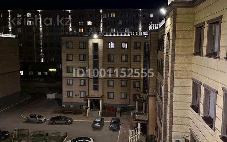 3-комнатная квартира · 87 м² · 5/5 этаж, 19-й мкр 38 за 30 млн 〒 в Актау — фото 2
