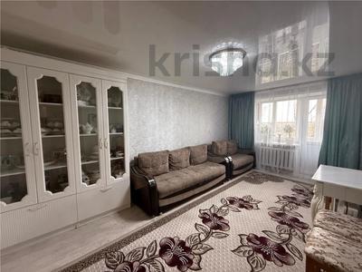 3-комнатная квартира · 59.3 м² · 4/5 этаж, Майкудук, 15й микрорайон за 11.5 млн ₸ в Караганде, Алихана Бокейханова р-н