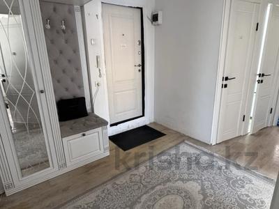 1-бөлмелі пәтер · 50 м² · 1/5 қабат, 1 ш/а 97/2 — Дом ветеранов, бағасы: 10 000 ₸ в Актобе, мкр 5