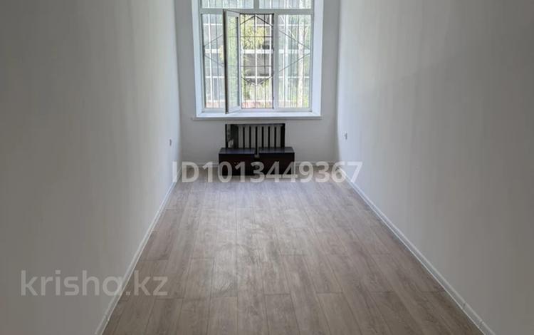 1-бөлмелі пәтер · 18 м² · 2/4 қабат, Республика 52/2, бағасы: 8 млн ₸ в Астане, Сарыарка р-н — фото 2