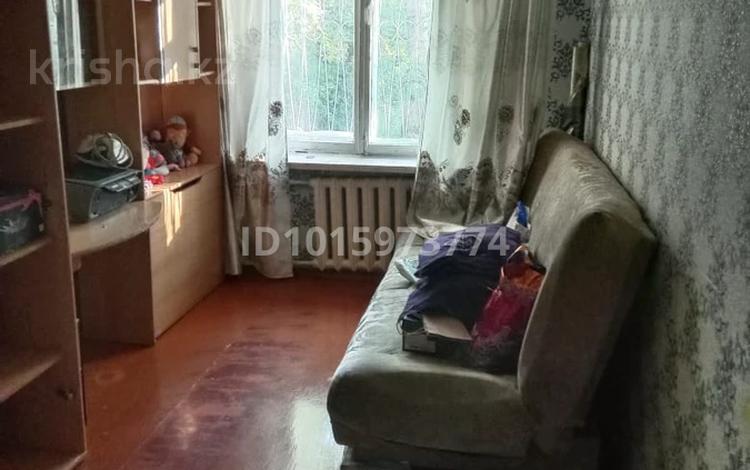 2-комнатная квартира · 46 м² · 1/5 этаж, Шакарим 95/1 — Возле 16 школы за 150 000 ₸ в Усть-Каменогорске — фото 2