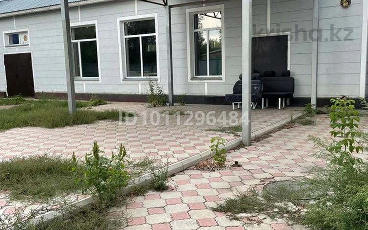 Еркін · 200 м², бағасы: 300 000 ₸ в Шахтинске — фото 2