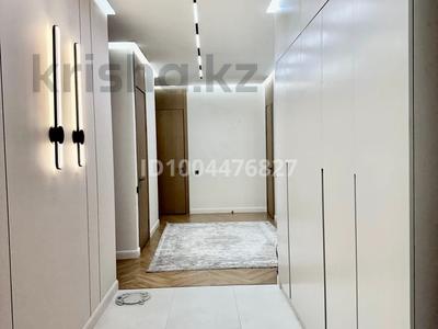 3-бөлмелі пәтер · 120 м² · 8/12 қабат, мкр Нурсат, Аргынбекова 18а — Шаяхметова, бағасы: 120 млн ₸ в Шымкенте, Каратауский р-н