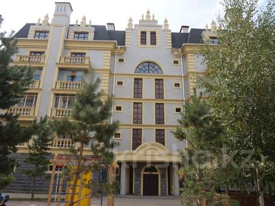 7-бөлмелі пәтер · 425.1 м² · 5/6 қабат, Домалак ана 22, бағасы: 251 млн ₸ в Астане, Нура р-н