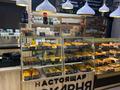 Свободное назначение, офисы, магазины и бутики, салоны красоты, медцентры и аптеки, образование, развлечения, кабинеты и рабочие места, студии · 81 м² за 1.3 млн ₸ в Алматы, Алмалинский р-н — фото 4