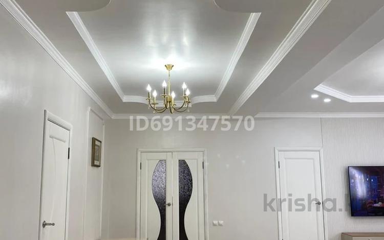 Жеке үй · 5 бөлме · 240 м² · 10 жүзд., Қоскелдиев 75 — Қоскелдиева, бағасы: 51 млн ₸ в Атырау, мкр Мирас — фото 2