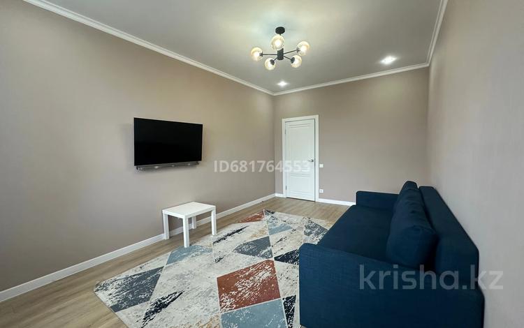 3-комнатная квартира · 100 м² · 3/3 этаж, Рыскулбекова — ОУР( Общеустановленный режим) документы за 35 000 ₸ в Уральске — фото 59