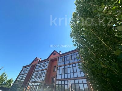 3-комнатная квартира · 100 м² · 3/3 этаж, Рыскулбекова 62 — Новый таунхаус, командировочные документы за 30 000 〒 в Уральске