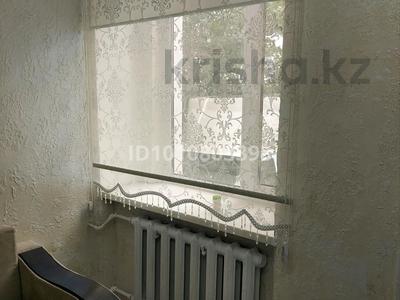 1-комнатная квартира · 25 м² · 1/2 этаж, Асылбекова — 74 квартал за 110 000 〒 в Жезказгане