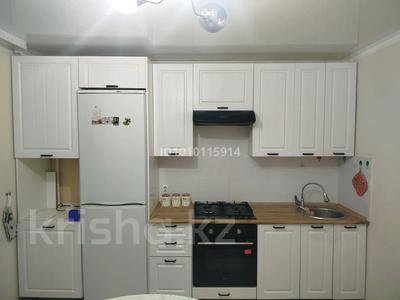 2-комнатная квартира · 80 м² · 3/3 этаж, Нур Актобе, 1 мкр 12 за 23 млн 〒