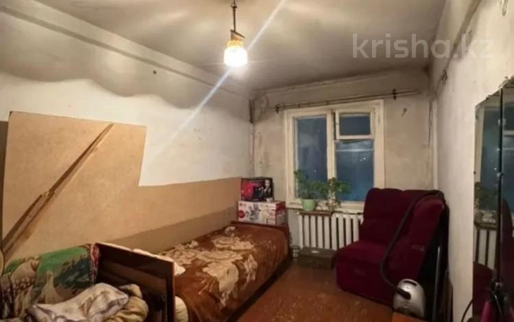 3-комнатная квартира · 64.9 м² · 5/5 этаж, Юность 19 за 16.5 млн ₸ в Семее — фото 2