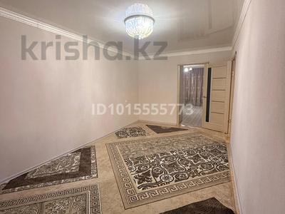 2-бөлмелі пәтер · 45 м² · 4/5 қабат, 4 ш/а, Ларина 3, бағасы: 15 млн ₸ в Уральске, мкр 4