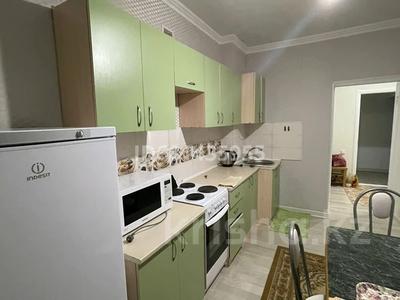 2-бөлмелі пәтер, 72 м², 2/12 қабат ай сайын, Акмешит 7 — Алматы, бағасы: 230 000 〒 в Астане, Есильский р-н