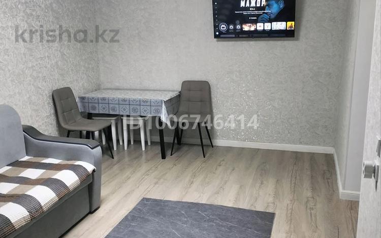 2-комнатная квартира · 40 м² · 1/3 этаж, Ахметова 6 за 25 000 〒 в Алматы, Турксибский р-н — фото 2