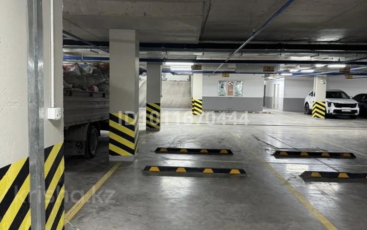 Паркинг · Сызганов 1/1, бағасы: 30 000 ₸ в Астане, Есильский р-н — фото 2