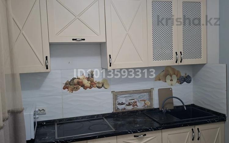 2-комнатная квартира · 60 м², мкр Акбулак, Байтерекова за 37 млн ₸ в Алматы, Алатауский р-н — фото 2