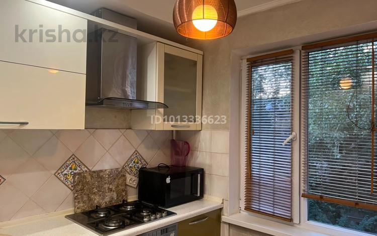 3-комнатная квартира · 62.1 м² · 4/5 этаж, мкр Казахфильм 11 — Во дворах за магазином Small за 330 000 ₸ в Алматы, Бостандыкский р-н — фото 2