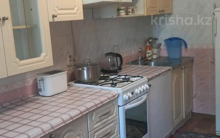 2-комнатная квартира · 47 м² · 1/2 этаж, Айвазовского 170 за 250 000 ₸ в Алматы, Ауэзовский р-н — фото 2