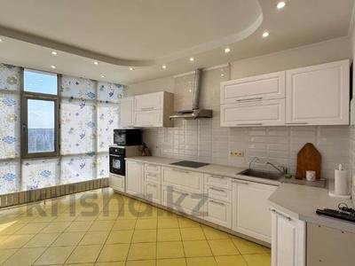 5-комнатная квартира · 215 м² · 11/11 этаж, Есет Батыра за 39.8 млн ₸ в Актобе