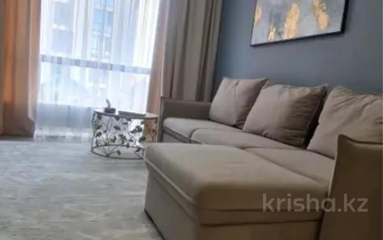 2-комнатная квартира · 75 м² · 3 этаж, Мухамедханова 4 за 330 000 ₸ в Астане, Нура р-н — фото 2