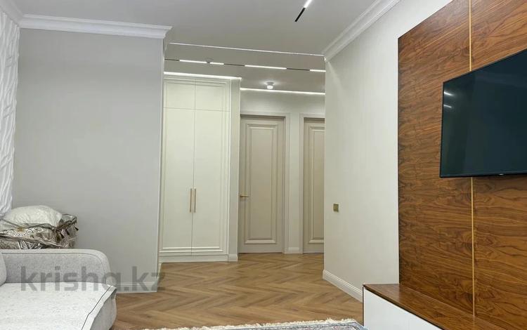 3-комнатная квартира · 89 м² · 3/9 этаж, Алихан Бөкейхан 16 — Алихана Бокейханова за 91 млн ₸ в Астане, Есильский р-н — фото 2