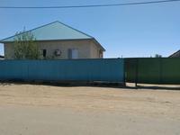 Отдельный дом · 6 комнат · 180 м² · 10 сот., Тюра-там 65 за 15 млн 〒 в Байконуре