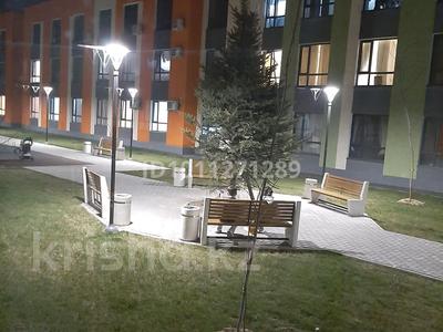 2-бөлмелі пәтер · 68.6 м² · 1/3 қабат, Аубакирова 12/45а, бағасы: 44 млн 〒 в 