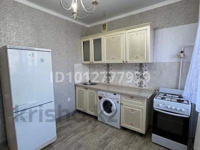 1-бөлмелі пәтер · 40.7 м² · 3/5 қабат, мкр Кадыра Мырза-Али 8, бағасы: 17.8 млн ₸ в Уральске