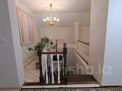 Отдельный дом · 5 комнат · 180 м² · 10 сот., Жилой массив Сазды 57 — Возле школы №66 за 30 млн 〒 в Актобе