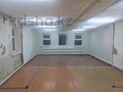 Часть дома · 4 комнаты · 100 м², Айтиева — Склад помещения теплый или холодный Московской рынок за 160 000 〒 в Уральске