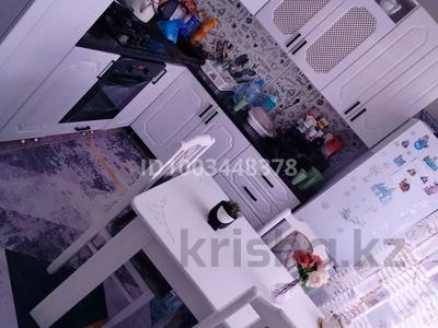 2-комнатная квартира · 55 м² · 9/9 этаж, 10 микрорайон за 150 000 〒 в Аксае