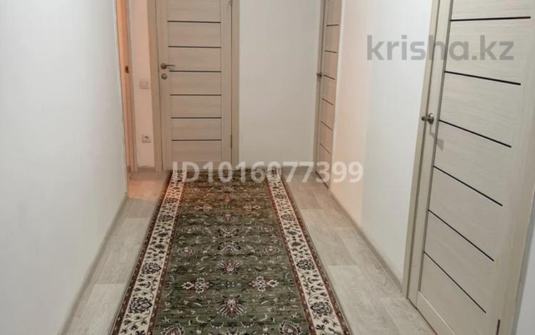 2-комнатная квартира · 57 м² · 4/9 этаж, мкр Айгерим-1 46/5 — За Бакорда за 320 000 ₸ в Алматы, Алатауский р-н — фото 2