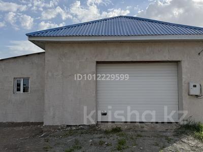 Отдельный дом · 3 комнаты · 90 м² · 10 сот., 12-я ул. 15 — Жибек жолы 4- микрараион за 19 млн ₸ в Акмолинской обл.