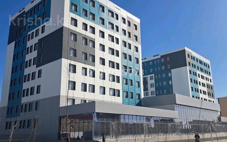 2-комнатная квартира · 60 м² · 3/9 этаж, Сол жағалау 56 А — Абылай хан за 180 000 〒 в  — фото 2