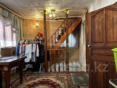 Отдельный дом • 8 комнат • 132 м² • 6 сот., мкр Акжар 19 за 38 млн 〒 в Алматы, Наурызбайский р-н