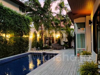 Отдельный дом · 3 комнаты · 200 м² · 3 сот., Банг Тао за ~ 304 млн 〒 в Пхукете